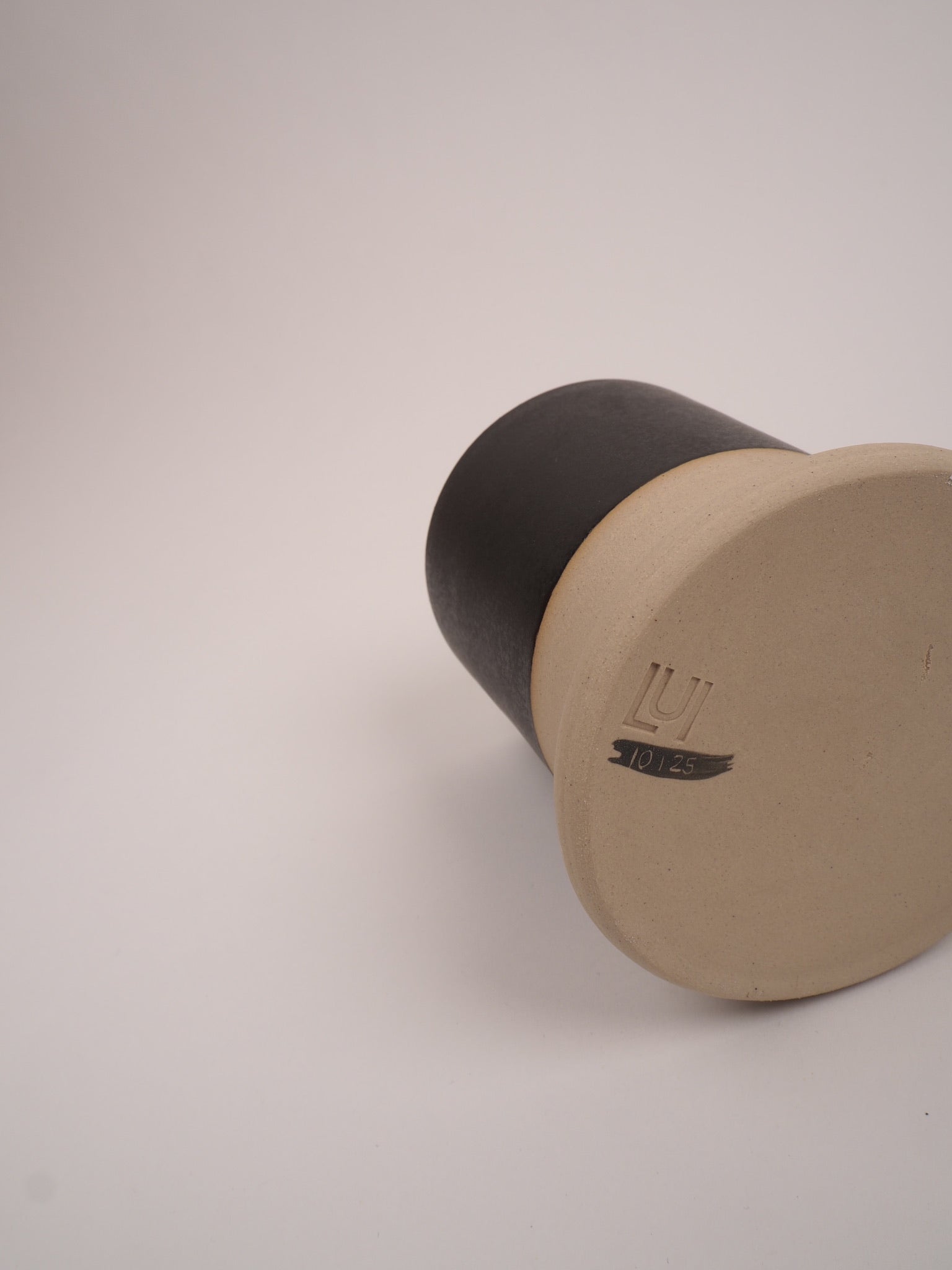 Candle Cup - Black - Studio